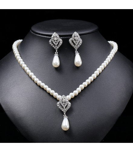 SET681 - Elegant Pearl Jewellery Set